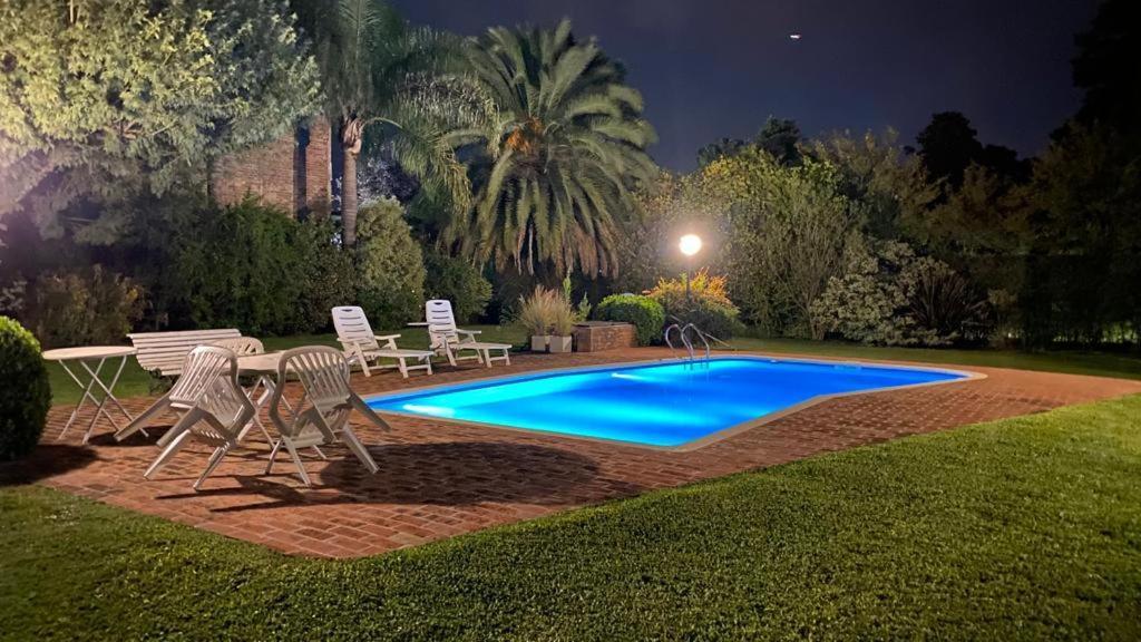 Ruda Lodge Exclusive Bed & Breakfast General Rodriguez Bagian luar foto